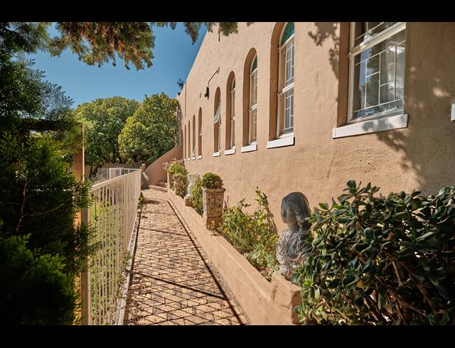 310M² BUSINESS FOR SALE IN RIDGEWORTH